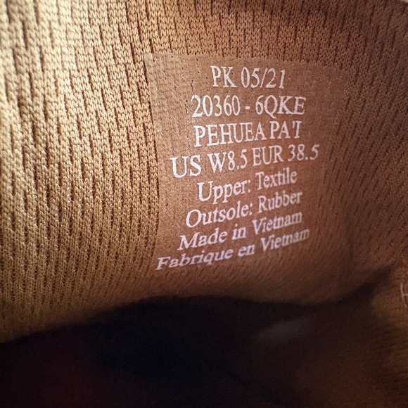 OluKai Pehuea Pa'i Women's Slip On Sneakers Pink Gray Camouflage Print Size 8.5 - Picture 6 of 6